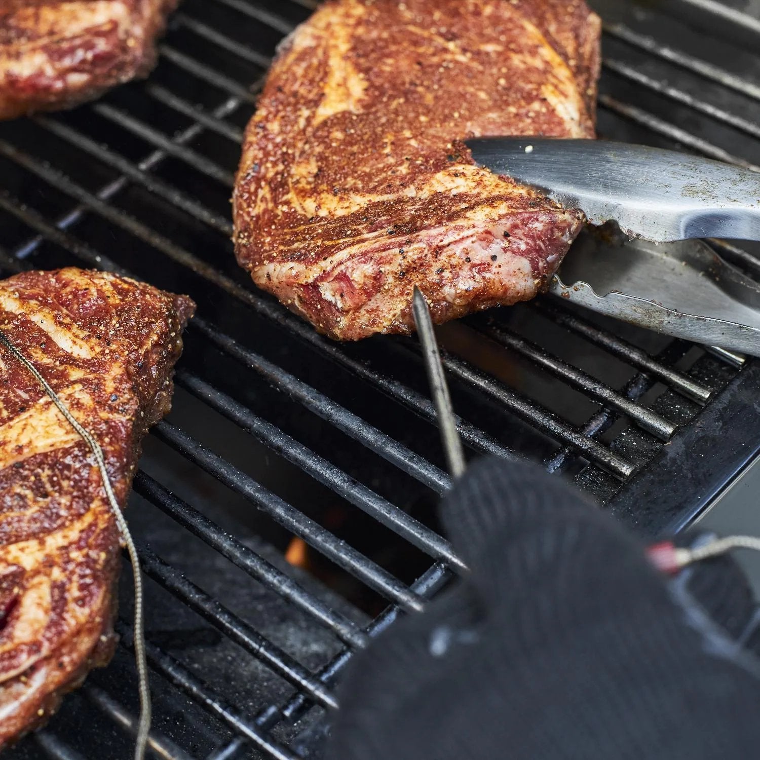 Weber SmokeFire EX4 Gen 2 24-Inch Wi-Fi Enabled Wood Fired Pellet Grill 22510201 eur mall online shop.