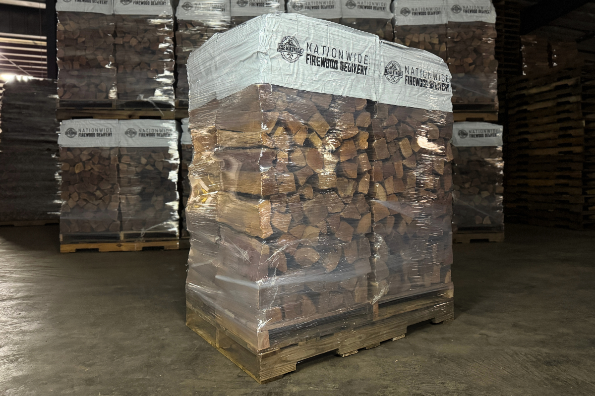 AXE AND KINOLE 4-Stack | Mixed Hardwood Firewood